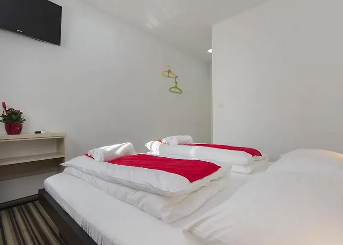 Πανσιόν Parkcity Σίμπενικ