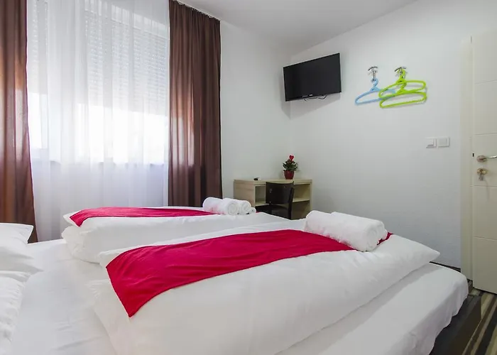 Parkcity Πανσιόν