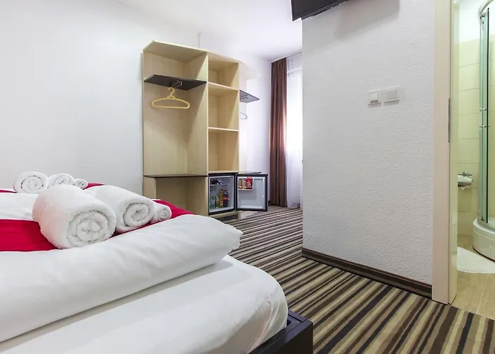 Πανσιόν Parkcity Σίμπενικ